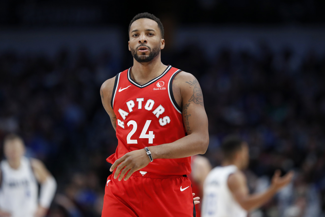 队的比赛中 队的比赛中