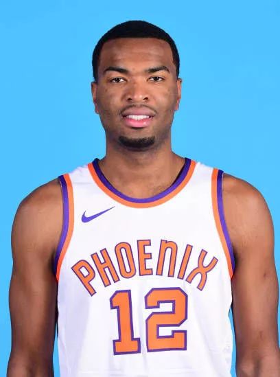 和抢断方面 和抢断方面