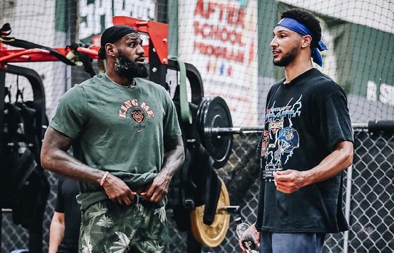 手交锋时 手交锋时