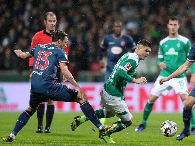 建的典范 建的典范