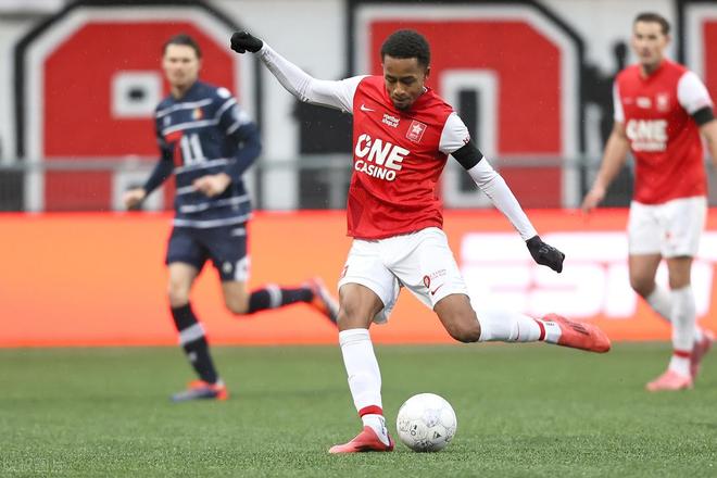 赛事期间的 赛事期间的