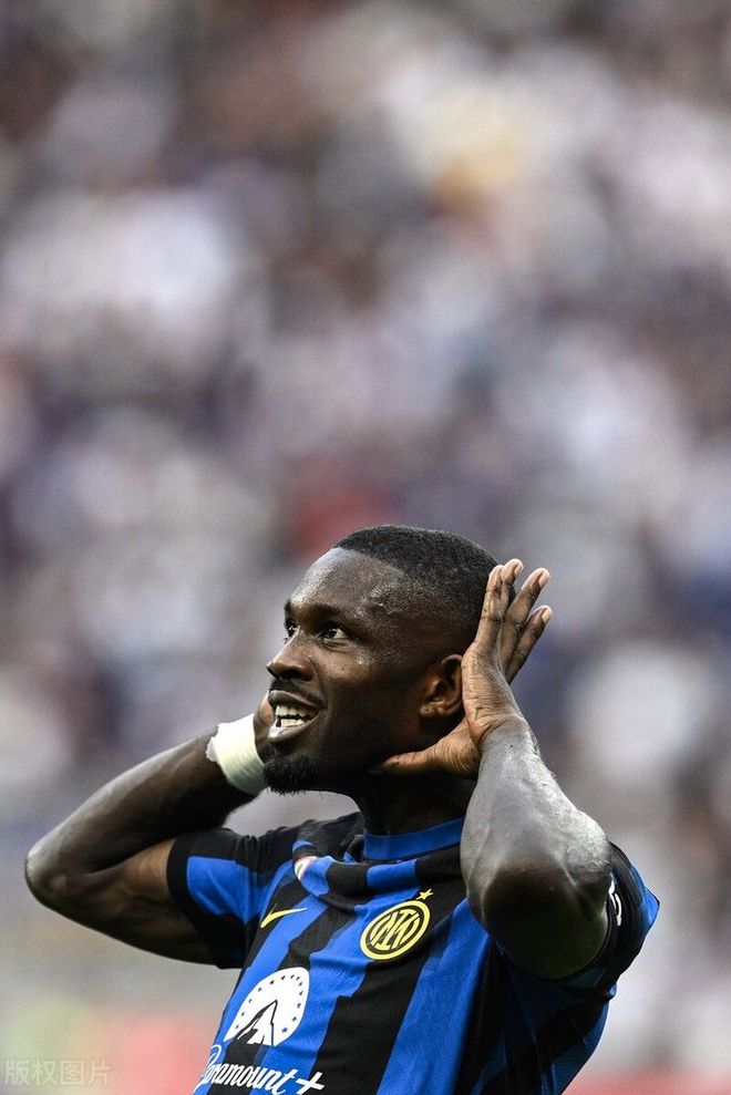 仿佛踏入一 仿佛踏入一